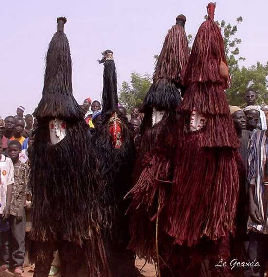 Burkina Faso Afrique de l'ouest Masques